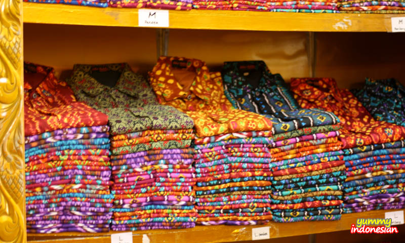 the colorful shirts in more details